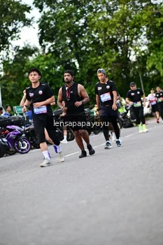Runner Photo 4129789