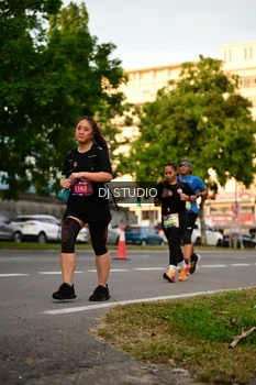 Runner Photo 4129795