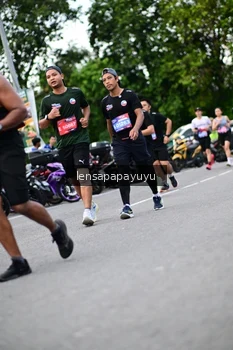 Runner Photo 4129826
