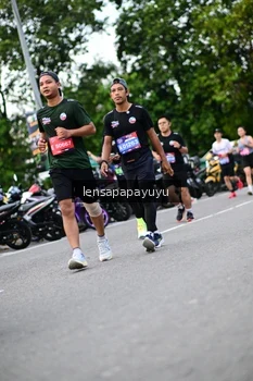Runner Photo 4129828