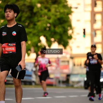 Runner Photo 4129843