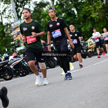 Runner Photo 4129849