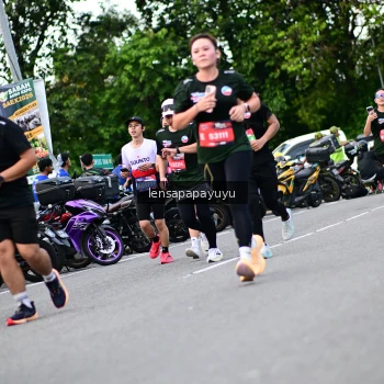 Runner Photo 4129853