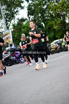 Runner Photo 4129882