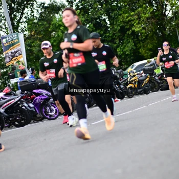 Runner Photo 4129887