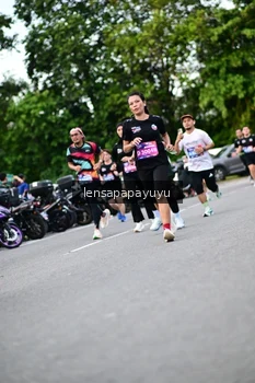 Runner Photo 4129915