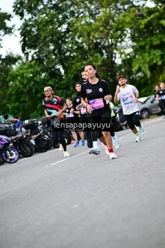 Runner Photo 4129925