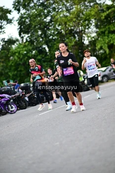 Runner Photo 4129926