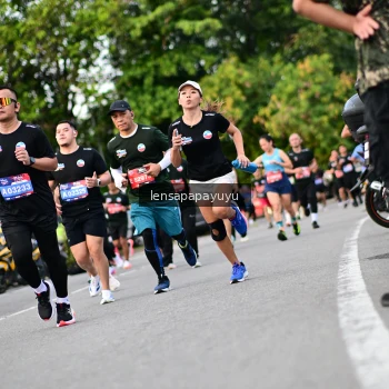 Runner Photo 4129997