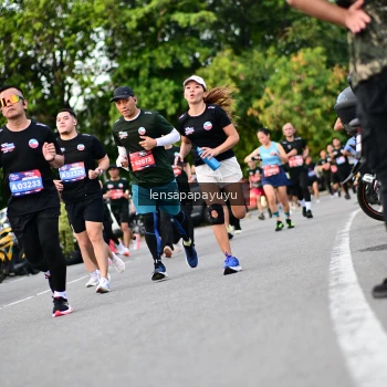Runner Photo 4130007