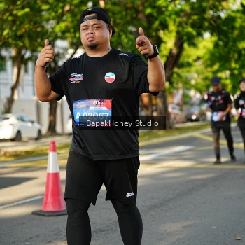 Runner Photo 4130052