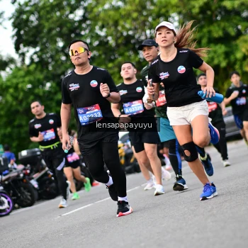 Runner Photo 4130062