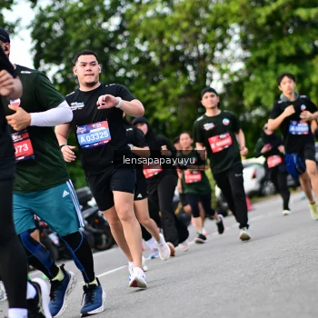 Runner Photo 4130071
