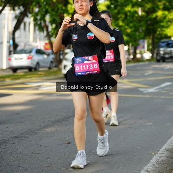 Runner Photo 4130084