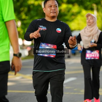 Runner Photo 4130100