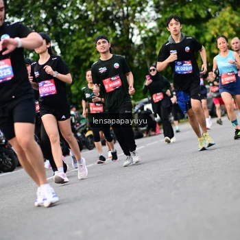 Runner Photo 4130116