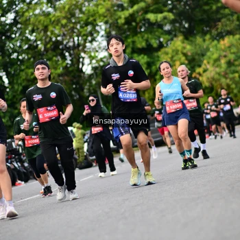 Runner Photo 4130120