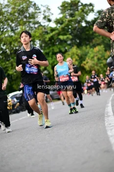 Runner Photo 4130138