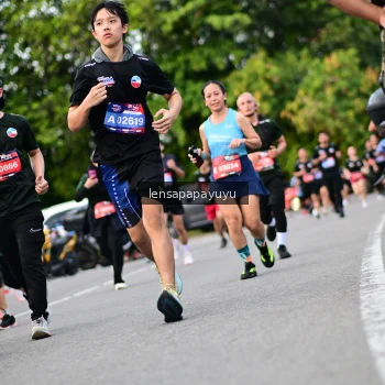 Runner Photo 4130145