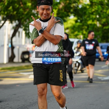 Runner Photo 4130171