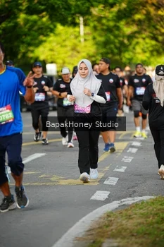 Runner Photo 4130214