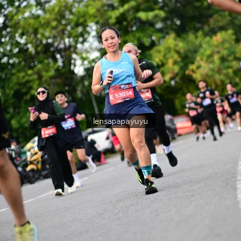 Runner Photo 4130263