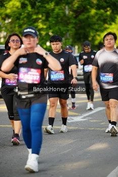 Runner Photo 4130298