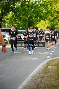 Runner Photo 4130316