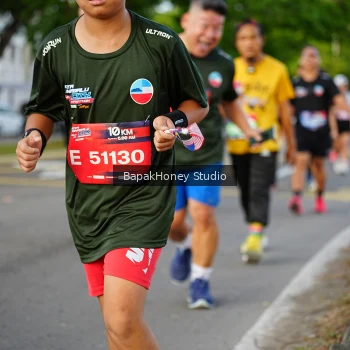 Runner Photo 4130333