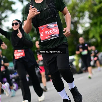 Runner Photo 4130340