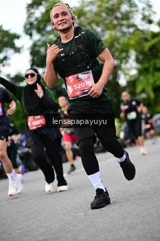 Runner Photo 4130347