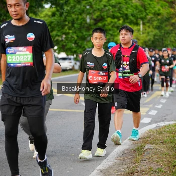Runner Photo 4130458