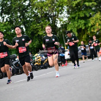 Runner Photo 4130485