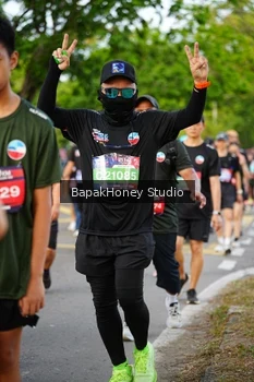 Runner Photo 4130491