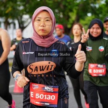 Runner Photo 4130492