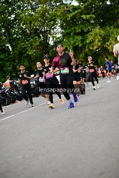 Runner Photo 4130519