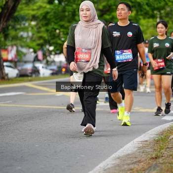 Runner Photo 4130535