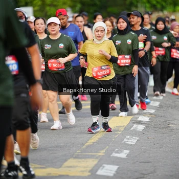 Runner Photo 4130536