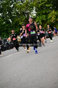 Runner Photo 4130540