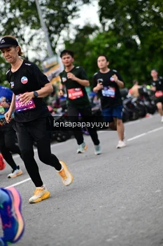 Runner Photo 4130566