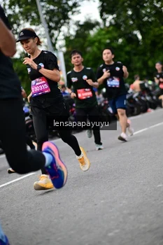Runner Photo 4130570