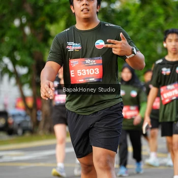 Runner Photo 4130691