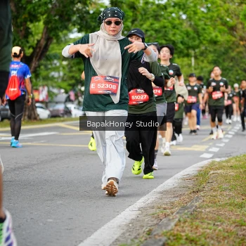 Runner Photo 4130718
