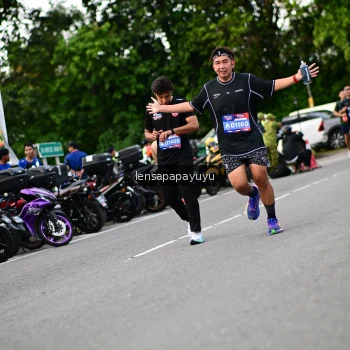 Runner Photo 4130722