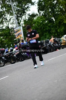 Runner Photo 4130763