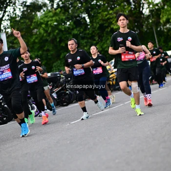 Runner Photo 4130842