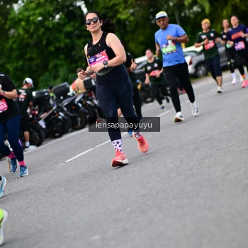 Runner Photo 4130934