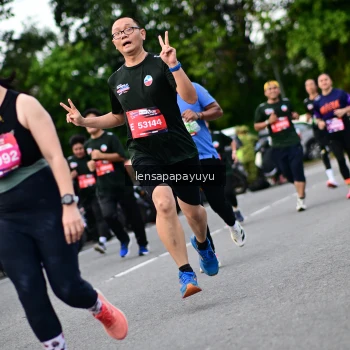 Runner Photo 4130958