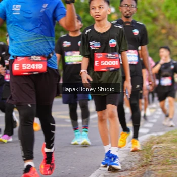 Runner Photo 4130985