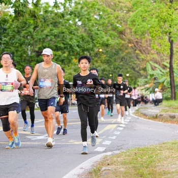 Runner Photo 4130999